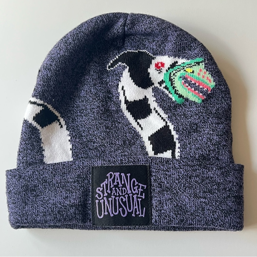 Beetlejuice Strange and Unusual knit beanie, heathered purple, snake intersia